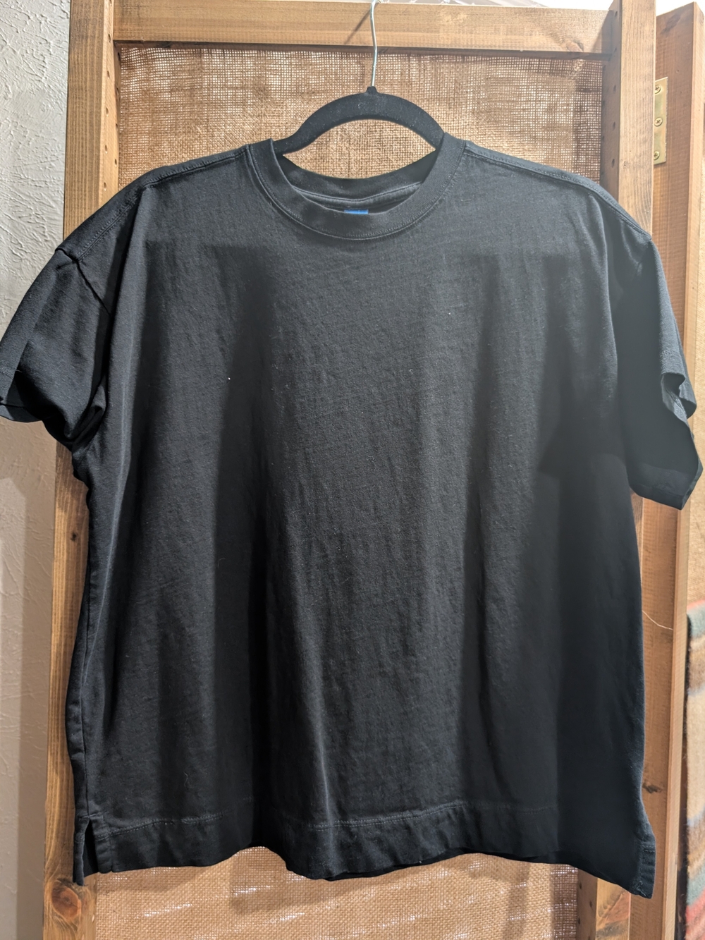 Old Navy Men's Black Short Sleeve Crewneck Vintage T-Shirt